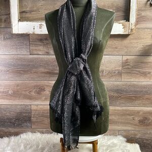 Ladies Black Metallic Shawl Wrap, Black Sparkly